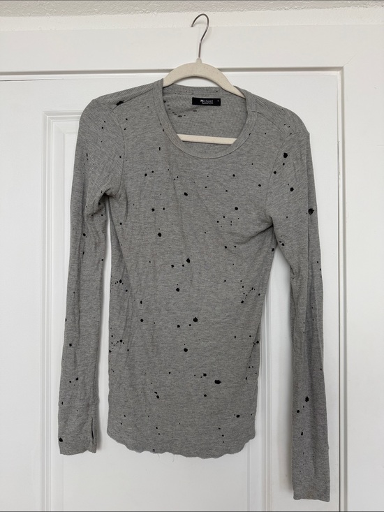 Michael Lauren Tops - Michael Lauren Distressed Long-Sleeve Gray Ribbed Top